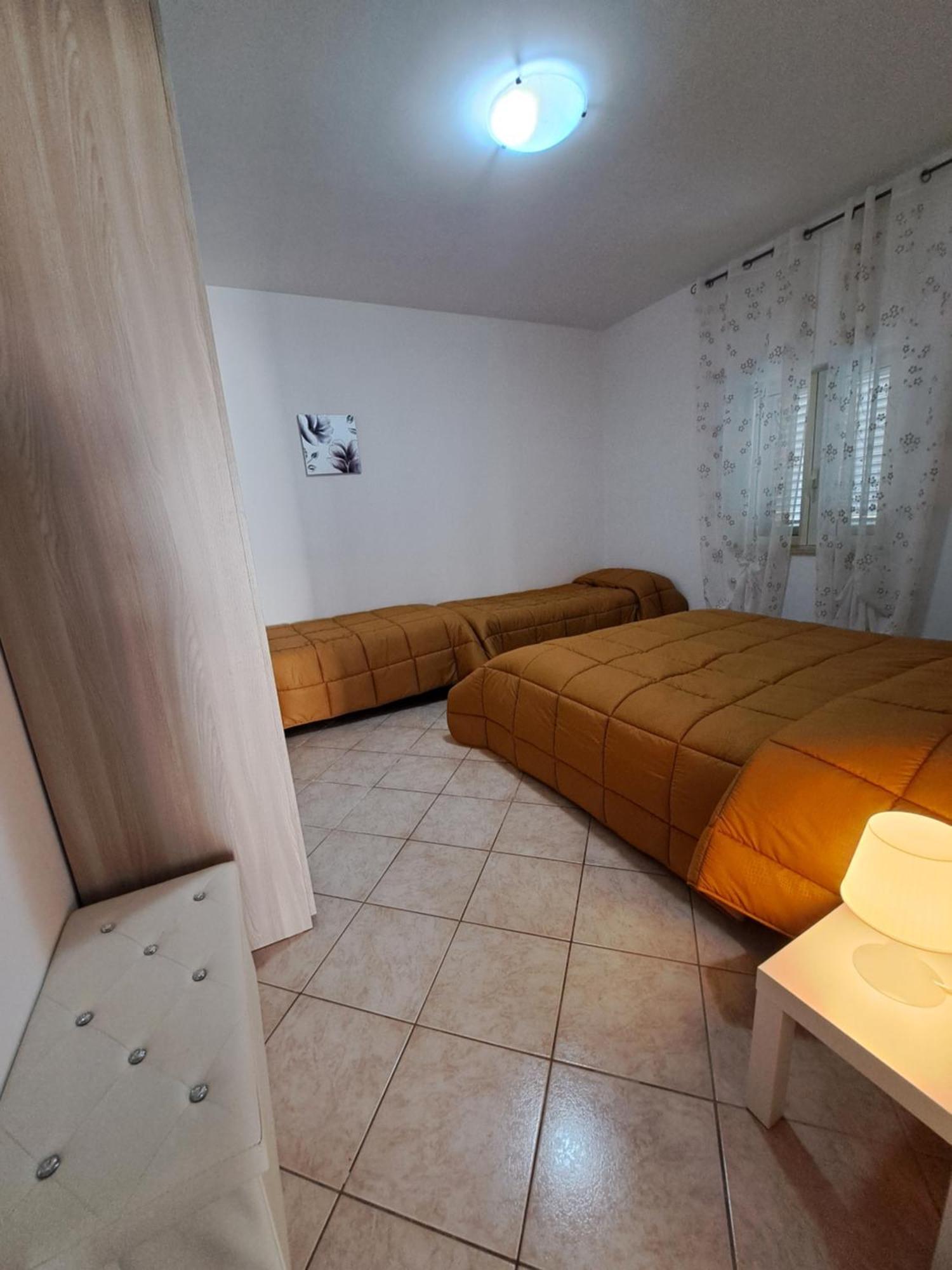 A Casa Di Andrea Francesco Leilighet Fondi Eksteriør bilde
